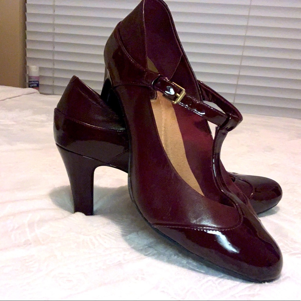 COPY - Gianni Bernini Women- Burgundy color